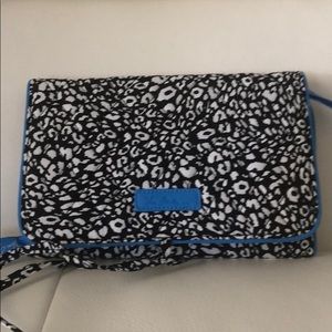 All Wrapped Up Jewelry Roll